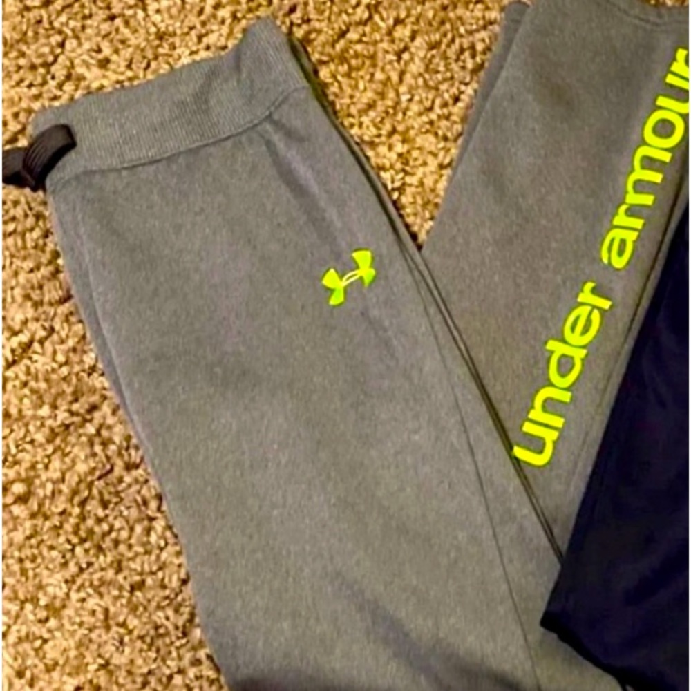 Under Armour sweats